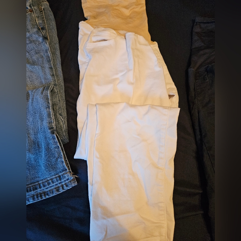 Maternity jeans